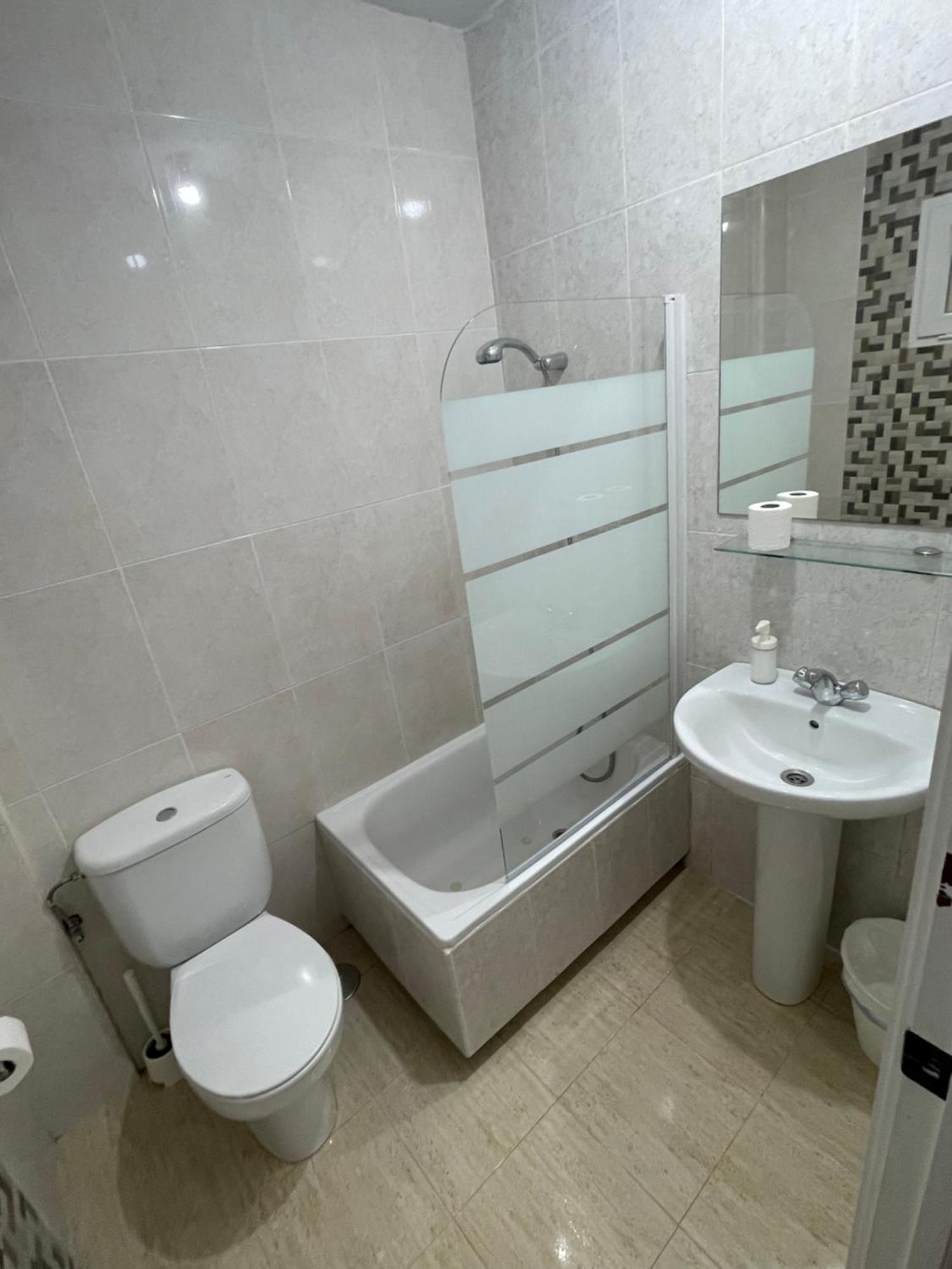 Pension Valcarce Ponferrada Extérieur photo